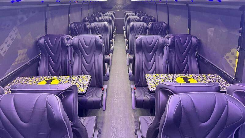 Chevy Ecoach 38